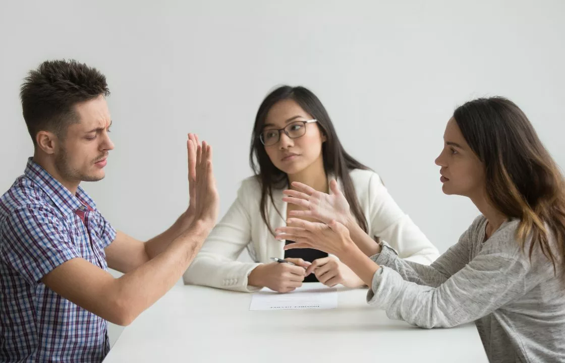 Image of couple arguing in family mediation Harrow